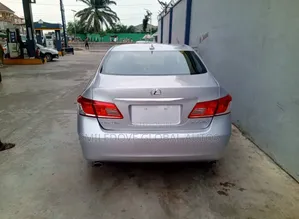 Lexus ES 350 2011 Silver