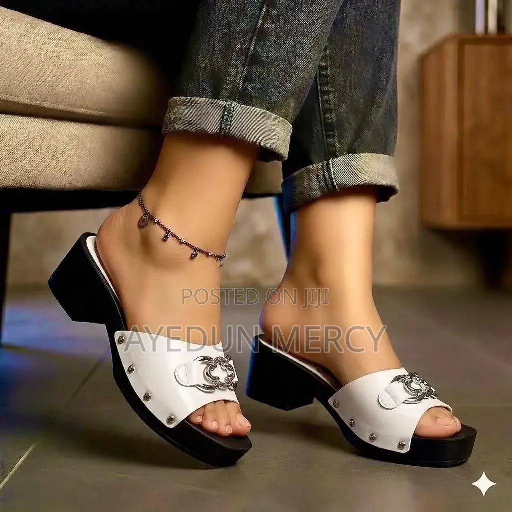 Leather Block Slippers