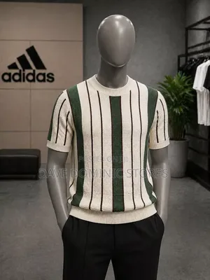 Hug Thick Knitted T-Shirts