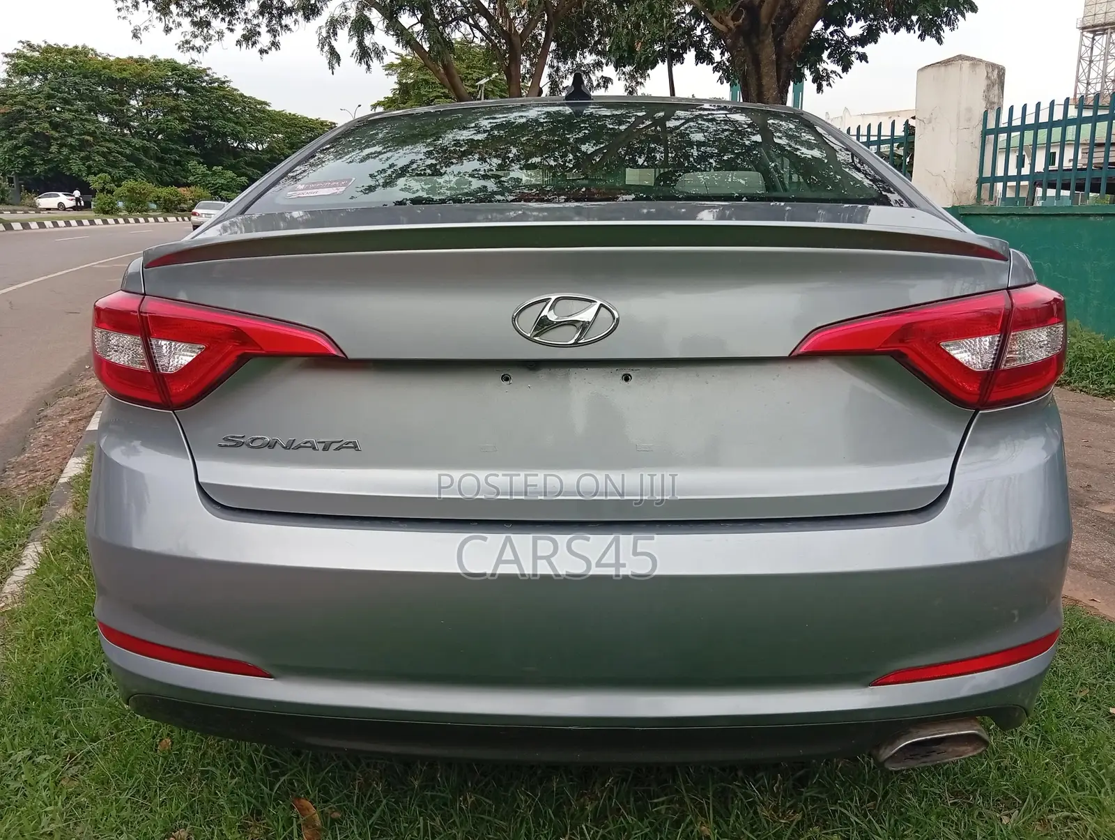 Hyundai Sonata 2016 Gray