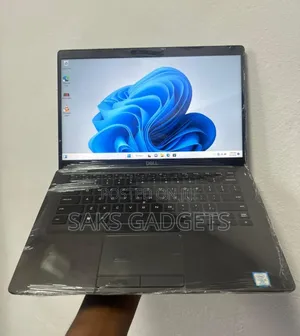 Laptop Dell Latitude 5400 8GB Intel SSD 256GB
