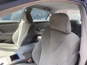 Toyota Camry LE 4dr Sedan (2.4L 4cyl 5A) 2009 Gray