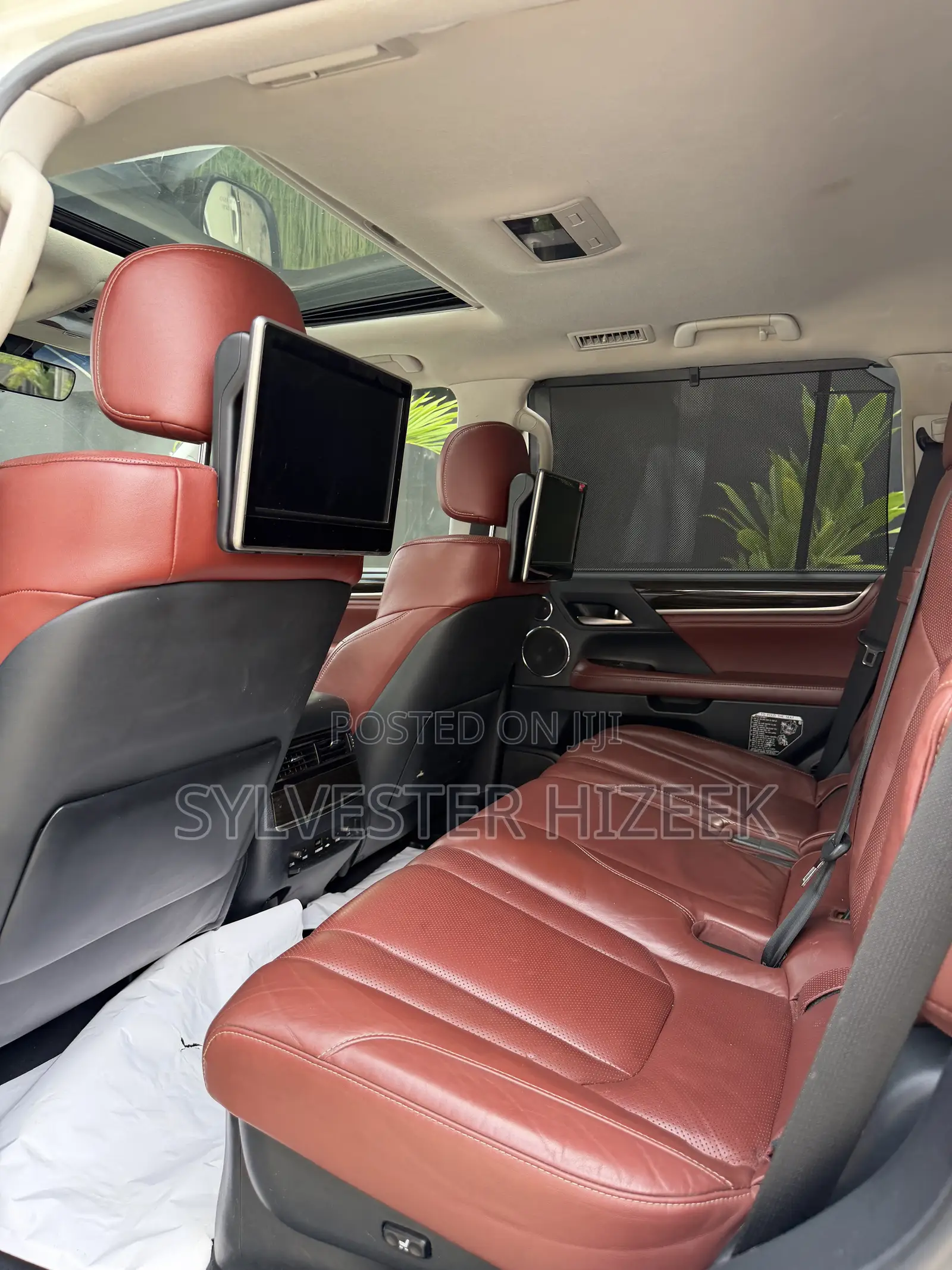Lexus LX 2018 White
