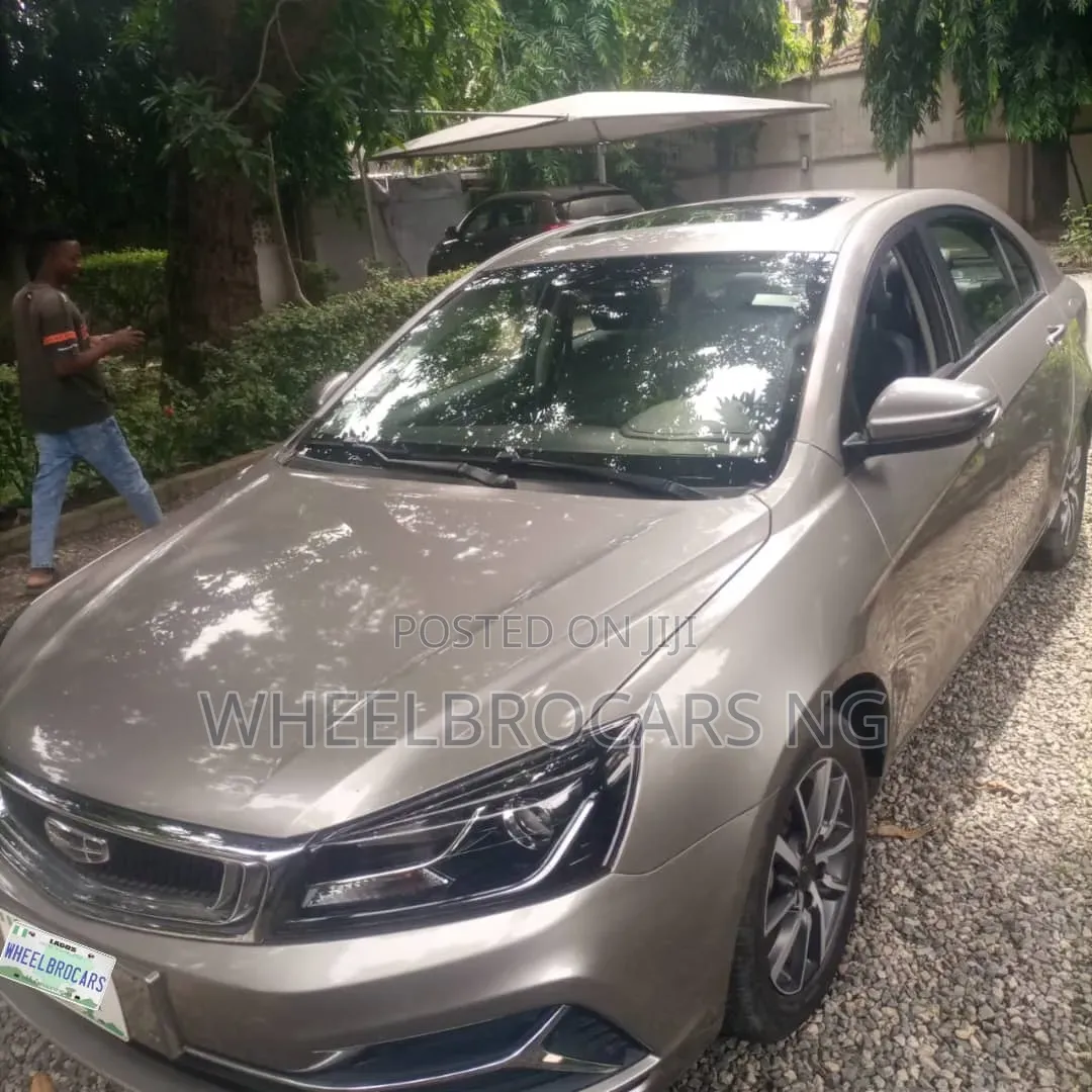 Geely Emgrand X7 2021 Silver
