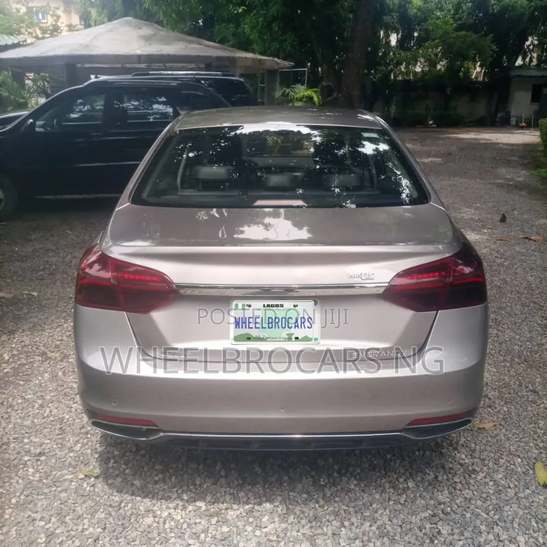 Geely Emgrand X7 2021 Silver