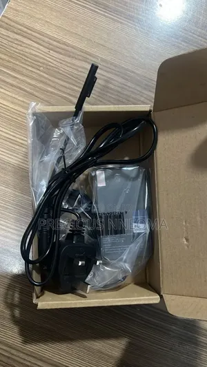 Surface Pro Razor 65watt Charger