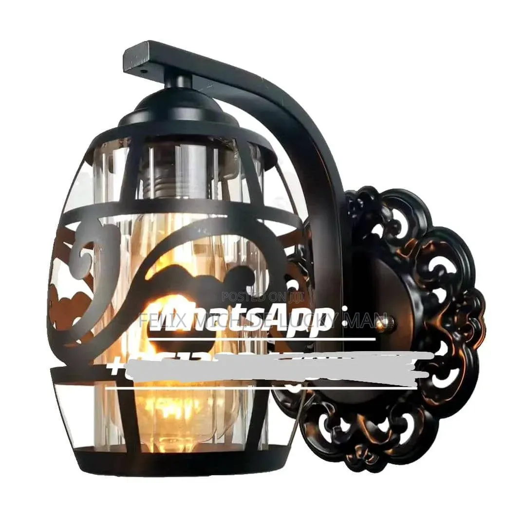 Wall Bracket With Bulb