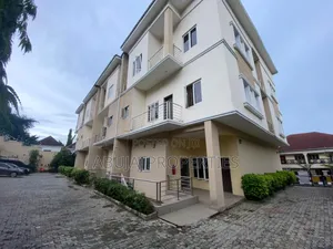 5bdrm Duplex in Maitama for rent