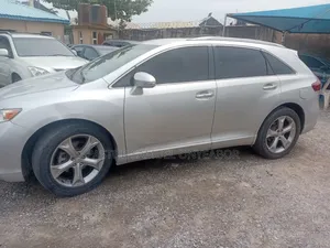 Toyota Venza XLE 4dr Wagon AWD (2.7L 4cyl 6A) 2014 Silver