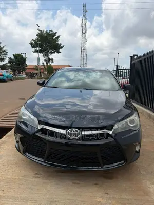Toyota Camry SE 4dr Sedan (2.5L 4cyl 6A) 2015 Black