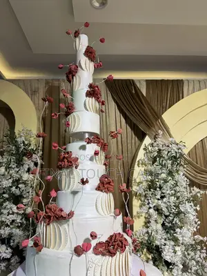 Luxury Wedding Cakes