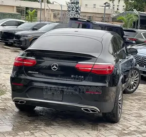 Mercedes-Benz GLC-Class 2017 Black