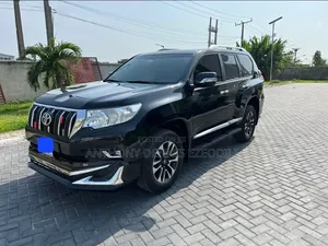 Toyota Land Cruiser Prado 2.7 2018 Black