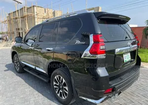 Toyota Land Cruiser Prado 2.7 2018 Black