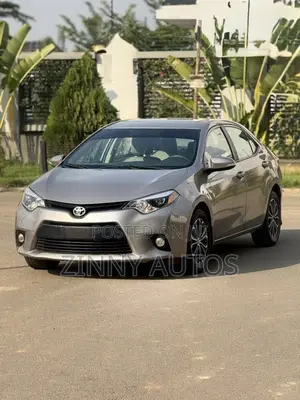 Toyota Corolla 2015 Gray