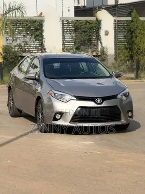 Toyota Corolla 2015 Gray