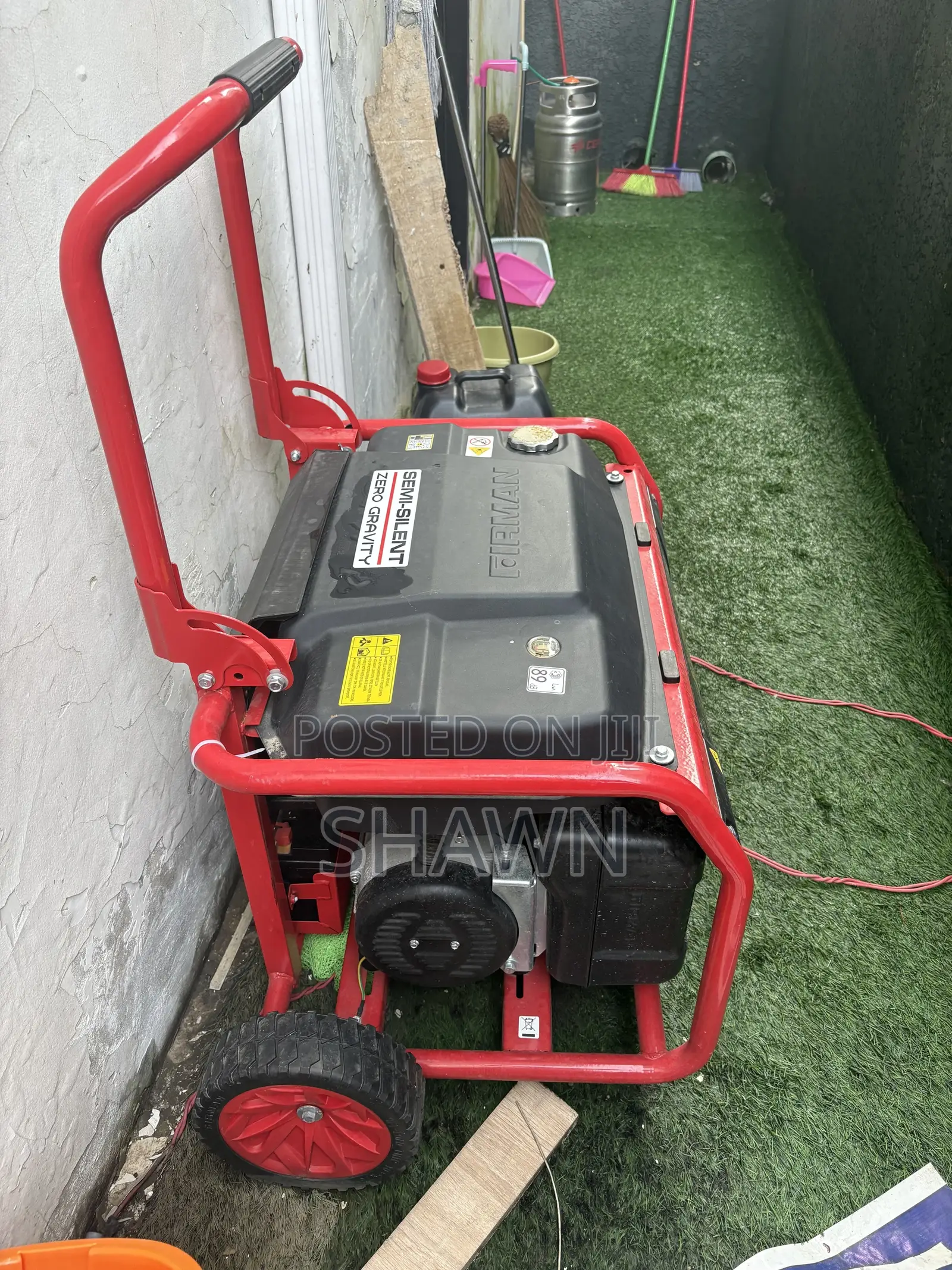 Top Generator