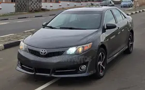 Toyota Camry 2013 Gray