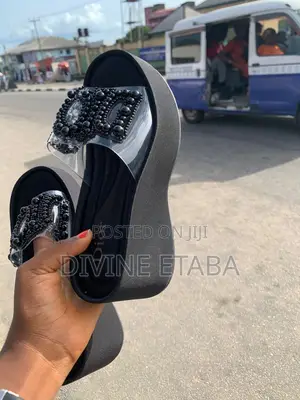 Dior Slippers Heels