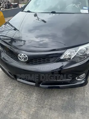 Toyota Camry SE 4dr Sedan (2.5L 4cyl 6A) 2014 Black