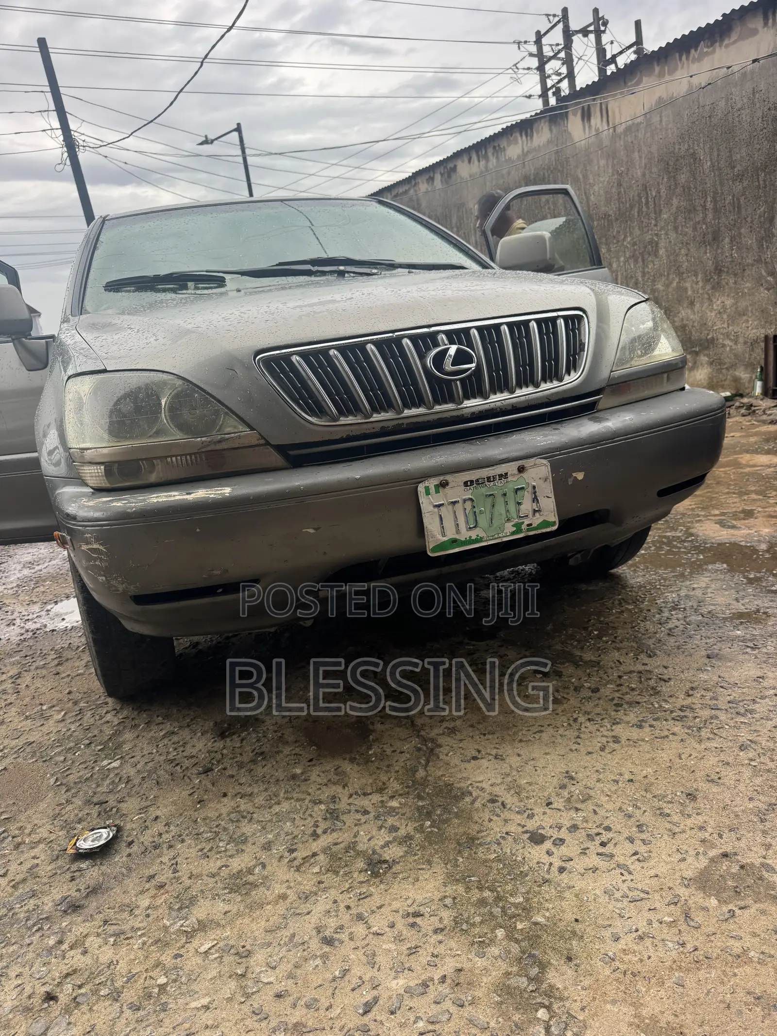 Lexus RX 2002 Gold
