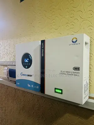 4kva / 2.5kwh /and 4 Pics of 450w Solar Panels