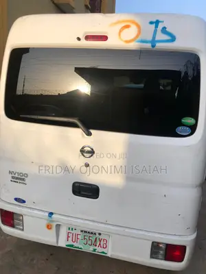 Suzuki Every 2017 White