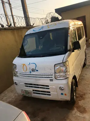 Suzuki Every 2017 White