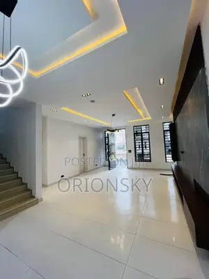 5bdrm Duplex in Megamound, Ikota for sale