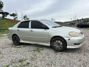 Toyota Corolla Sedan Automatic 2004 Silver