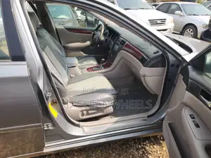 Lexus ES 330 Sedan 2004 Green