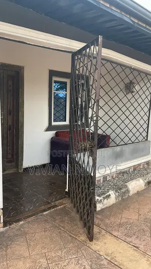 1bdrm Apartment in Auchi for rent