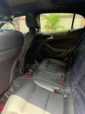 Mercedes-Benz GLA 250 2018 Gray