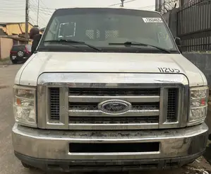 Ford E250 2011 White