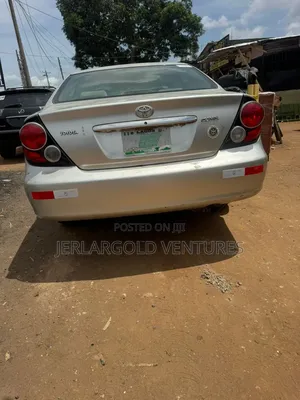 Toyota Camry LE 4dr Sedan (2.4L 4cyl 4A) 2004 Silver