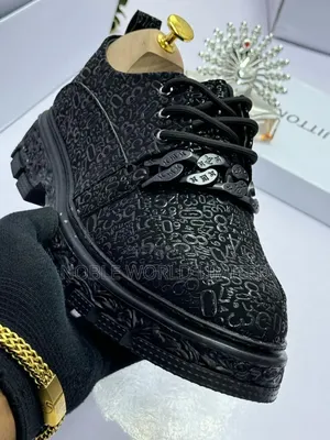 Black Solid Men's Shoes Oso 8g