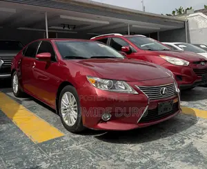 Lexus ES 2014 Red