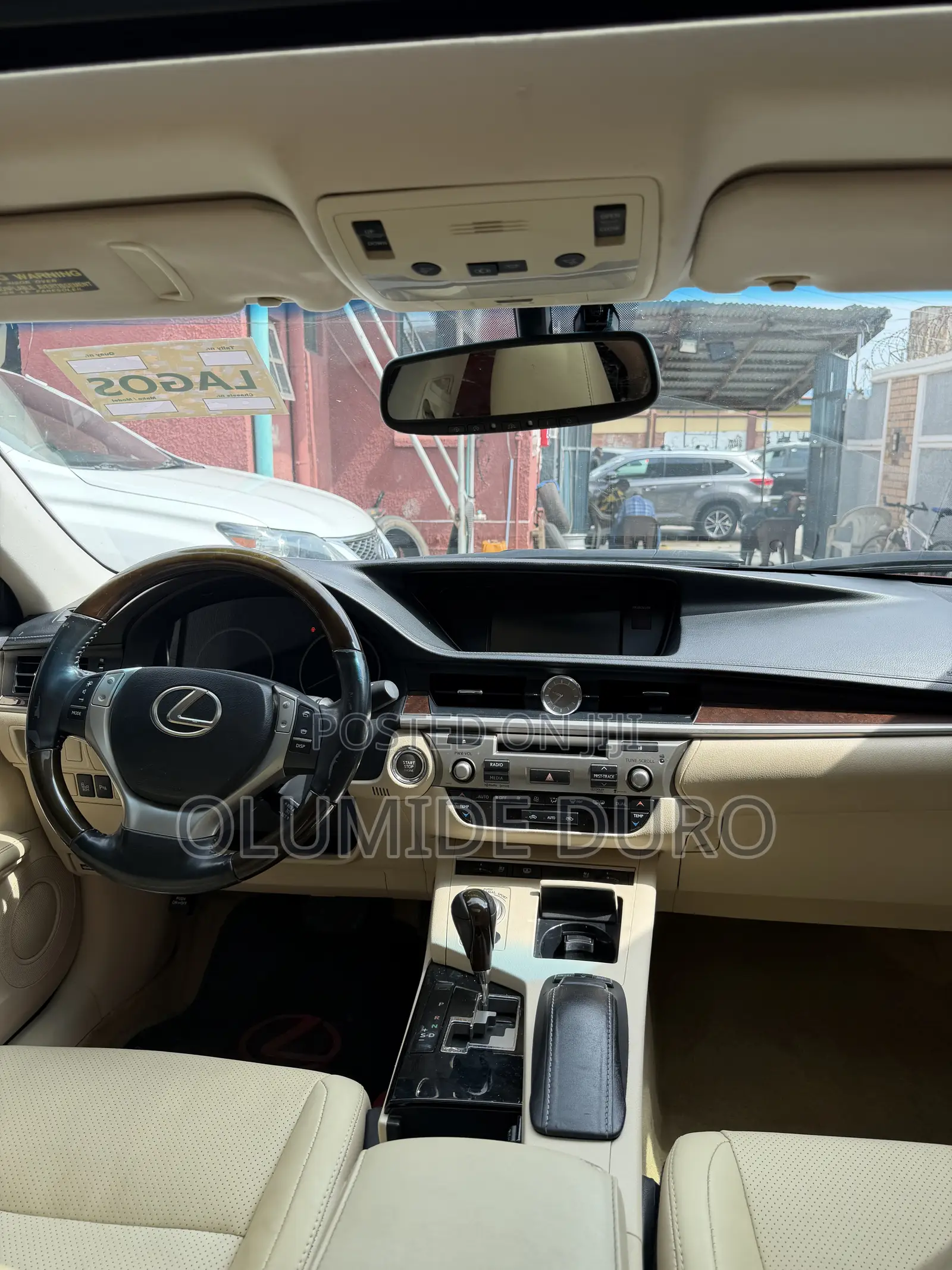 Lexus ES 2014 Red
