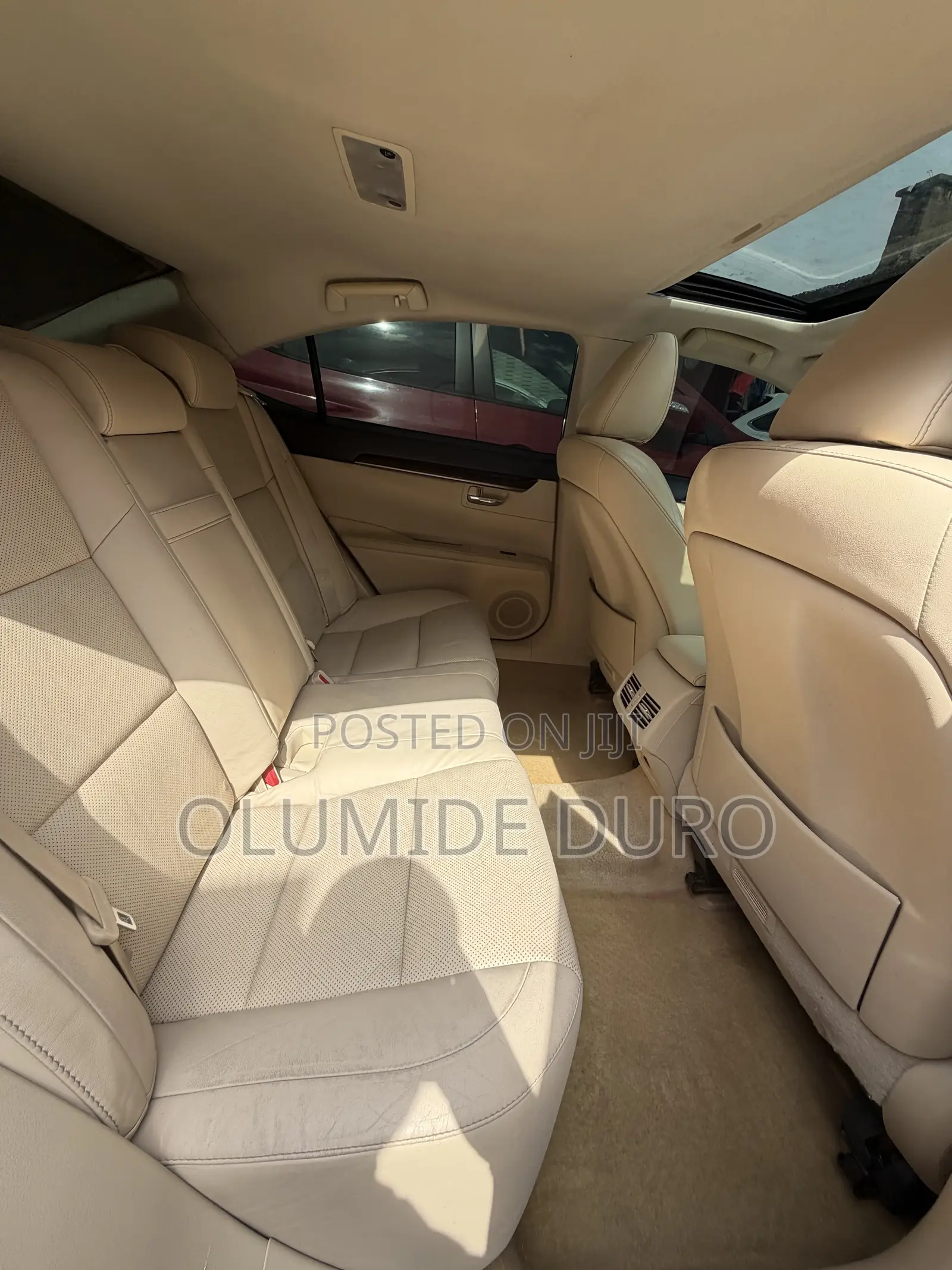 Lexus ES 2014 Red