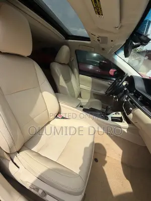 Lexus ES 2014 Red