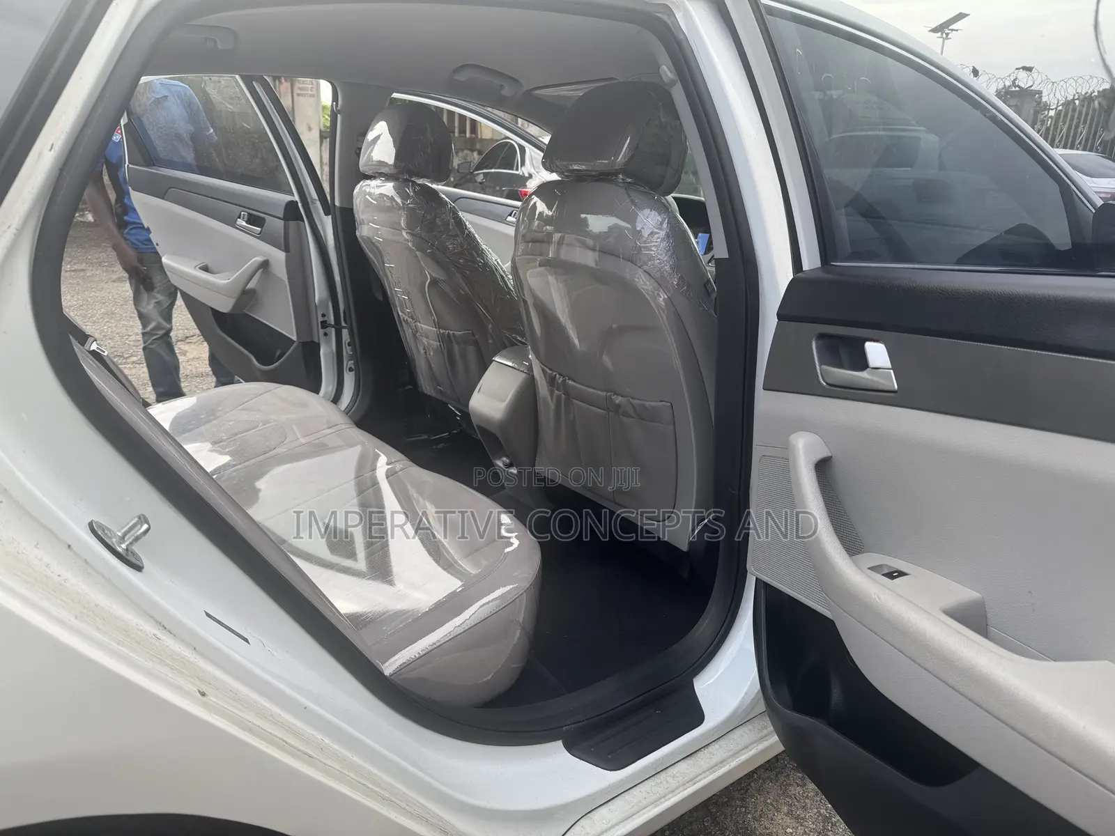 Hyundai Sonata Base Sedan FWD (2.4L 4cyl 6A) 2016 White