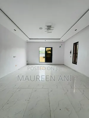 4bdrm Duplex in Afe, Peninsula Estate for sale