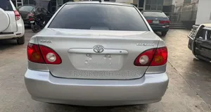 Toyota Corolla 2004 Silver