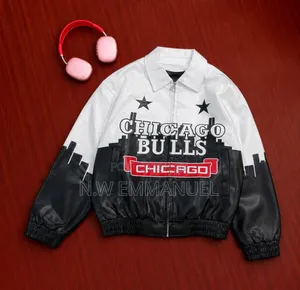 “Premium Chicago Bulls Leather Jacket – Black White (Trendy Unisex)