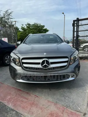 Mercedes-Benz GLA 250 2017 Gray