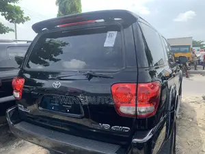 Toyota Sequoia Limited 4dr SUV 4WD (4.7L 8cyl 5A) 2007 Black
