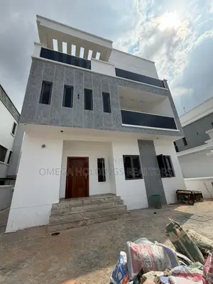 5bdrm Duplex in Kolapo Ishola Gra, Akobo for sale