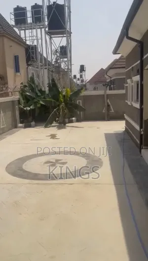 2bdrm Block of Flats in By Shafa Filling, Sabon Lugbe for rent