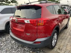 Toyota RAV4 Limited AWD (2.5L 4cyl 6A) 2013 Red
