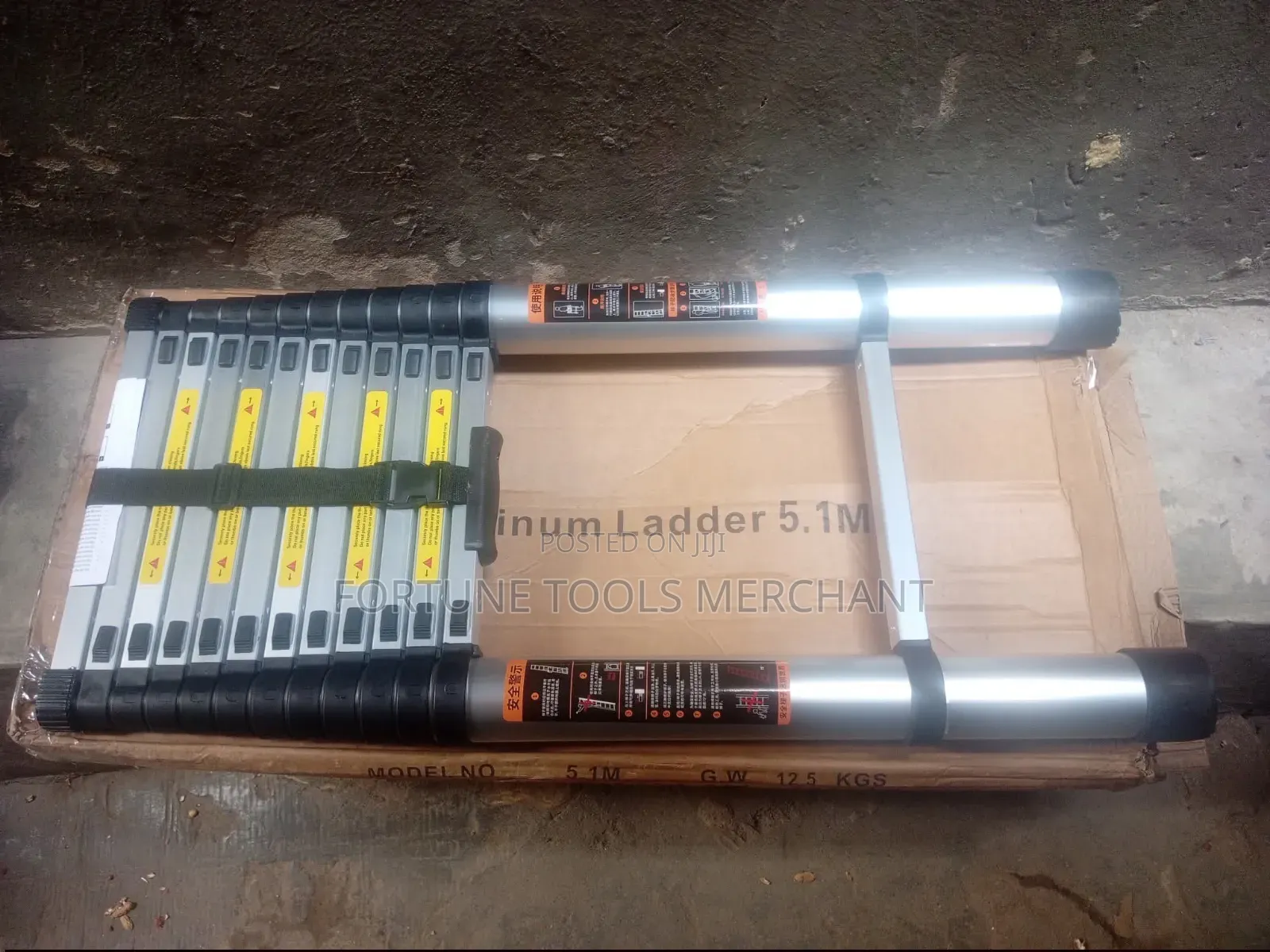 15 Feet Telescopic Ladder